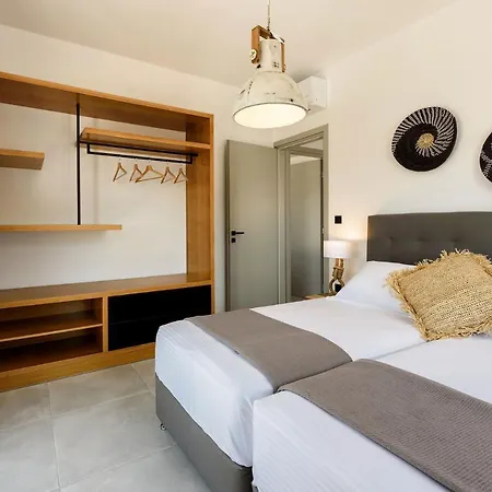 Villa Paros Blue Senses Alikí