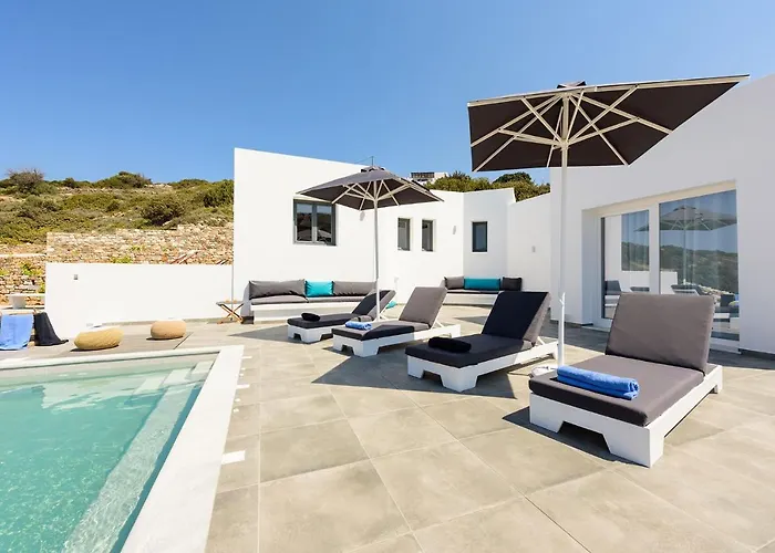 Willa Paros Blue Senses *