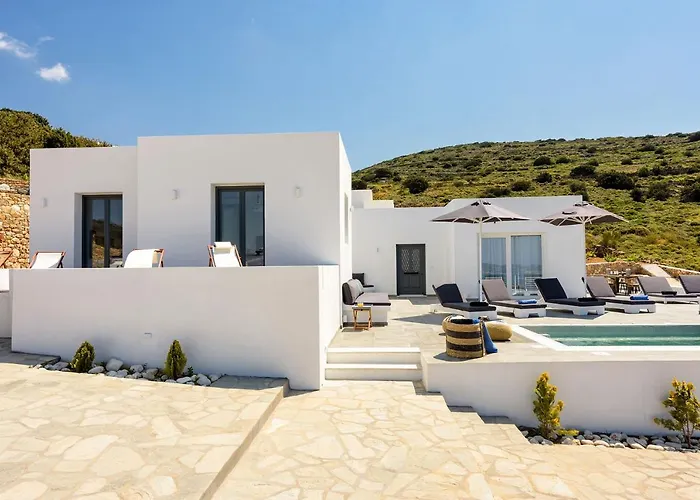 Willa Paros Blue Senses *