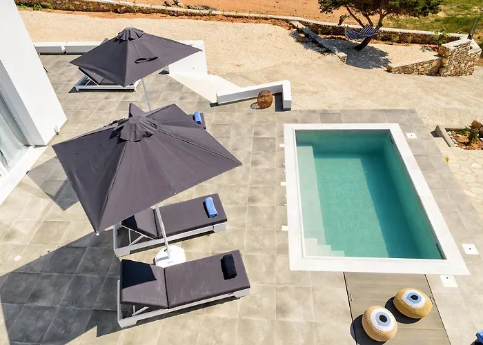 Willa Paros Blue Senses