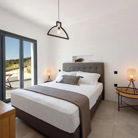 Paros Blue Senses * Aliki (Paros)