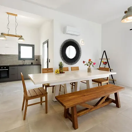 Villa Paros Blue Senses