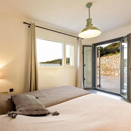 Villa Paros Blue Senses