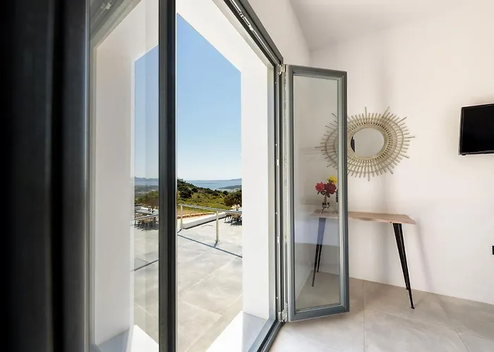 Paros Blue Senses Aliki (Paros)